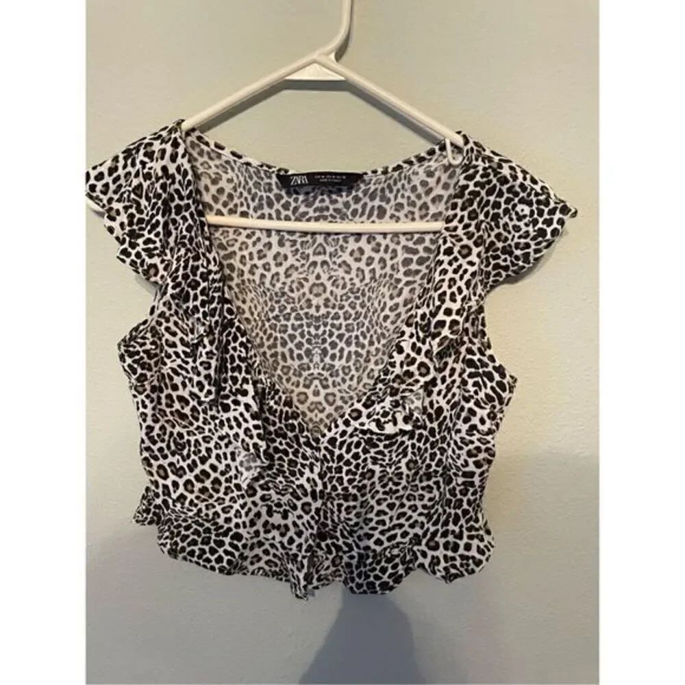 Zara Leopard Print Cropped Shirt (SZ M)